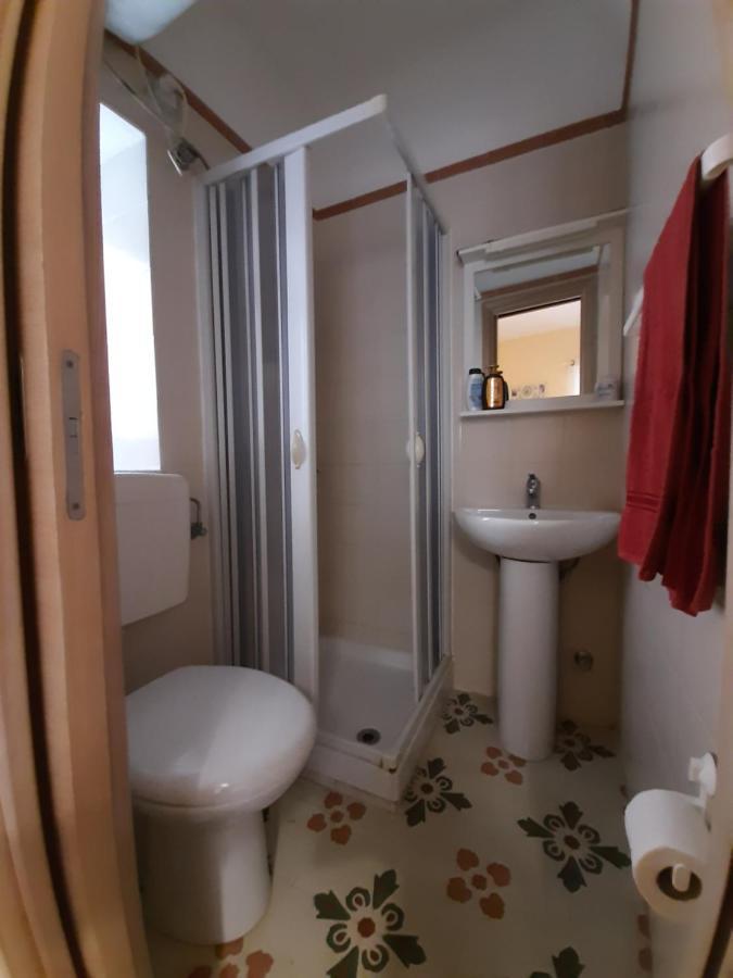 Perla Marina Apartment 切法卢 外观 照片