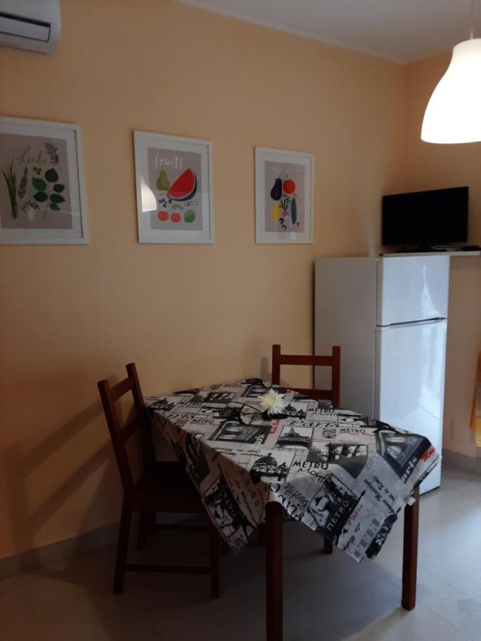 Perla Marina Apartment 切法卢 外观 照片